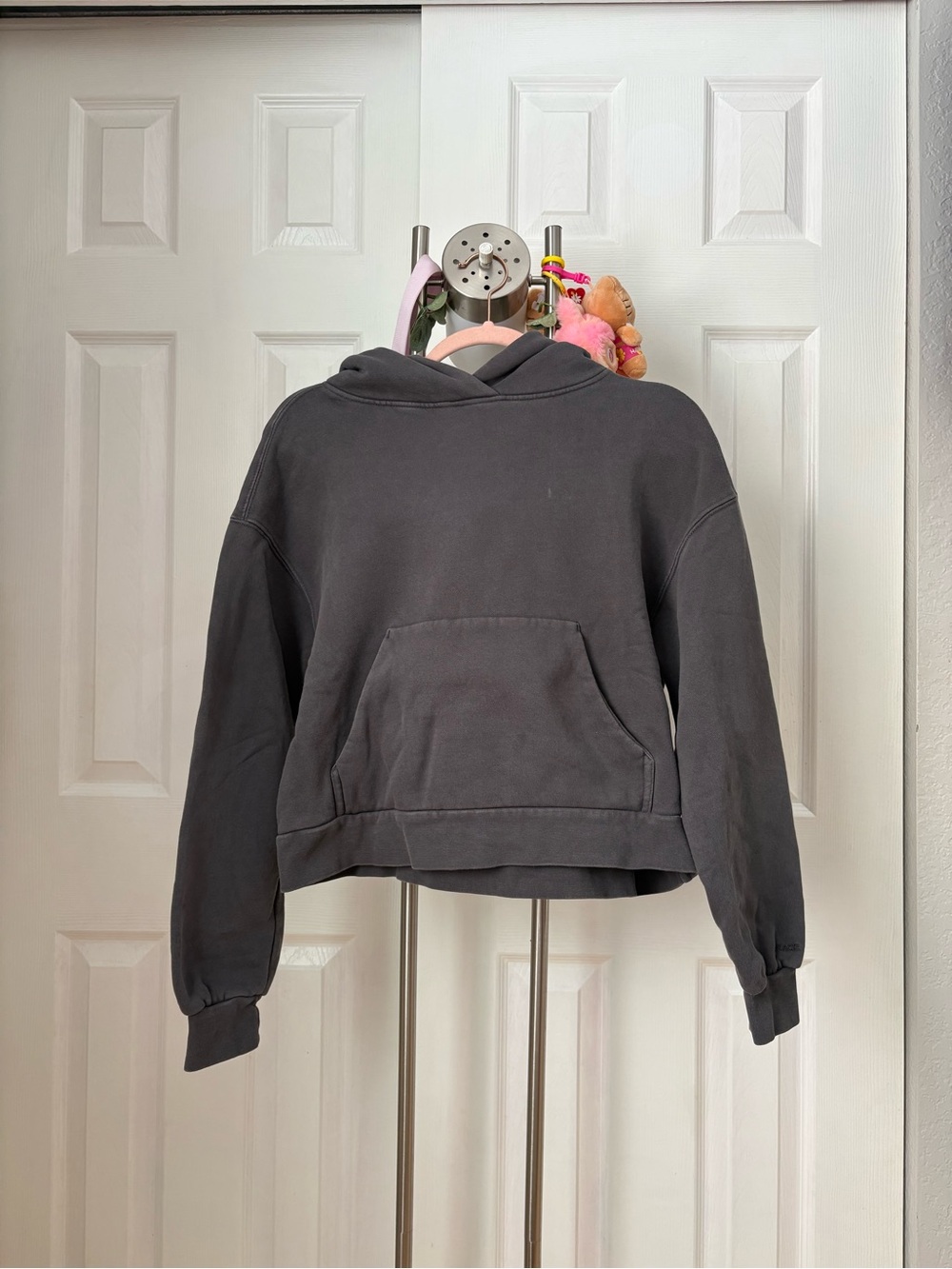 Charcoal Cropped Pullover Hoodie - Cozy Everyday Sweatshirt